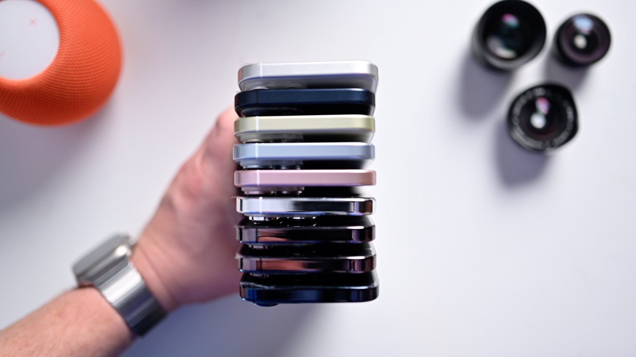 56199-114074-iPhone-15-and-iPhone-15-Pro-tops-Squared-xl.jpg