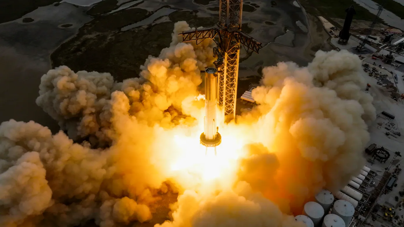 starship-static-fire.webp