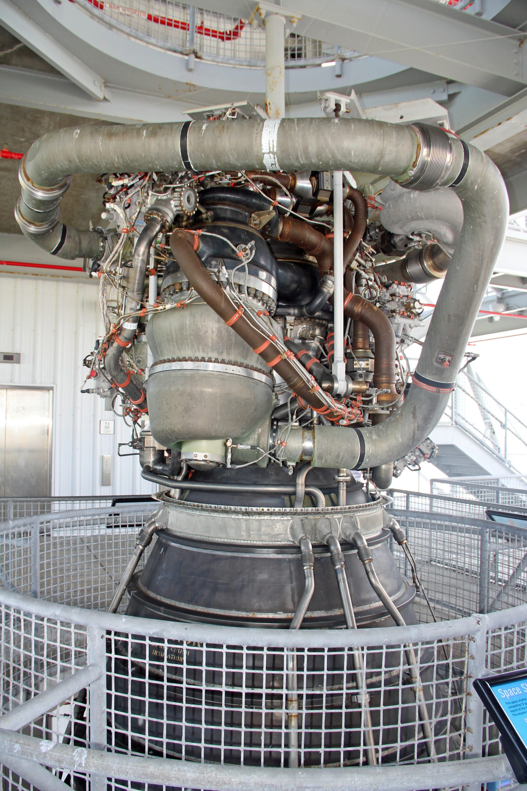 RS-25-HOT-GAS-MANIFOLD-scaled.jpg