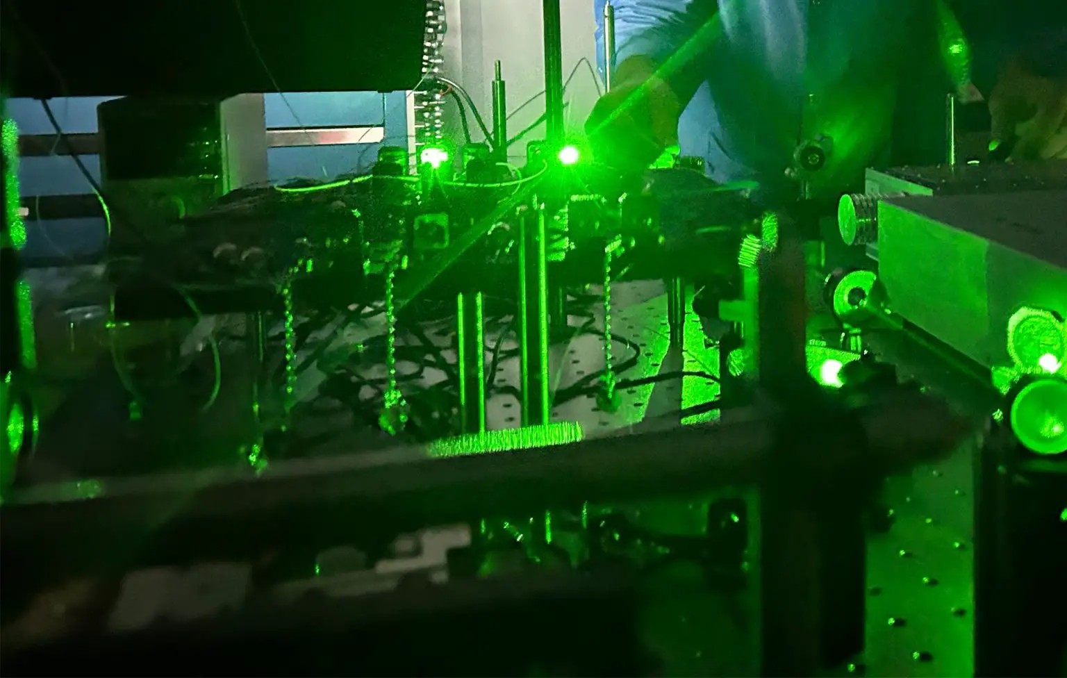 Green-Laser-Light-Manipulates-Energy-States-of-Barium-Ions-1536x976.webp