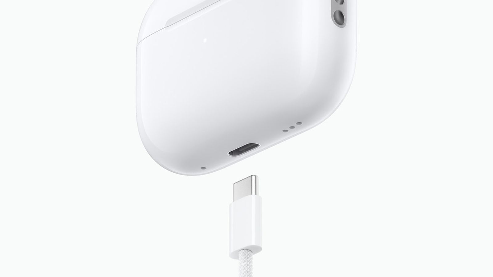 AirPods-USB-C-Port.jpg