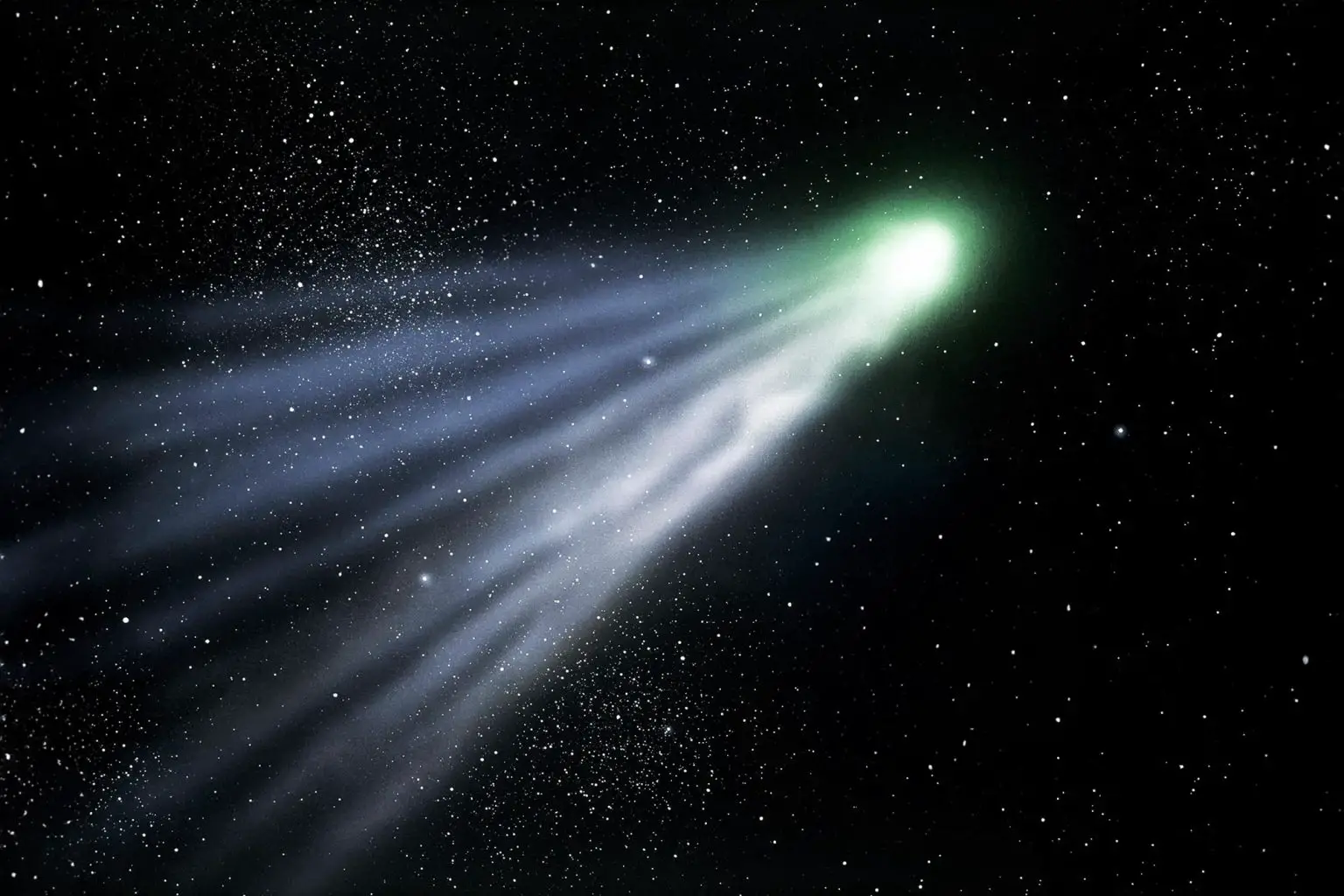 Soaring-Green-Comet-Illustration-1536x1024.webp