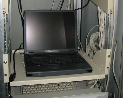 tpb-laptop1.webp