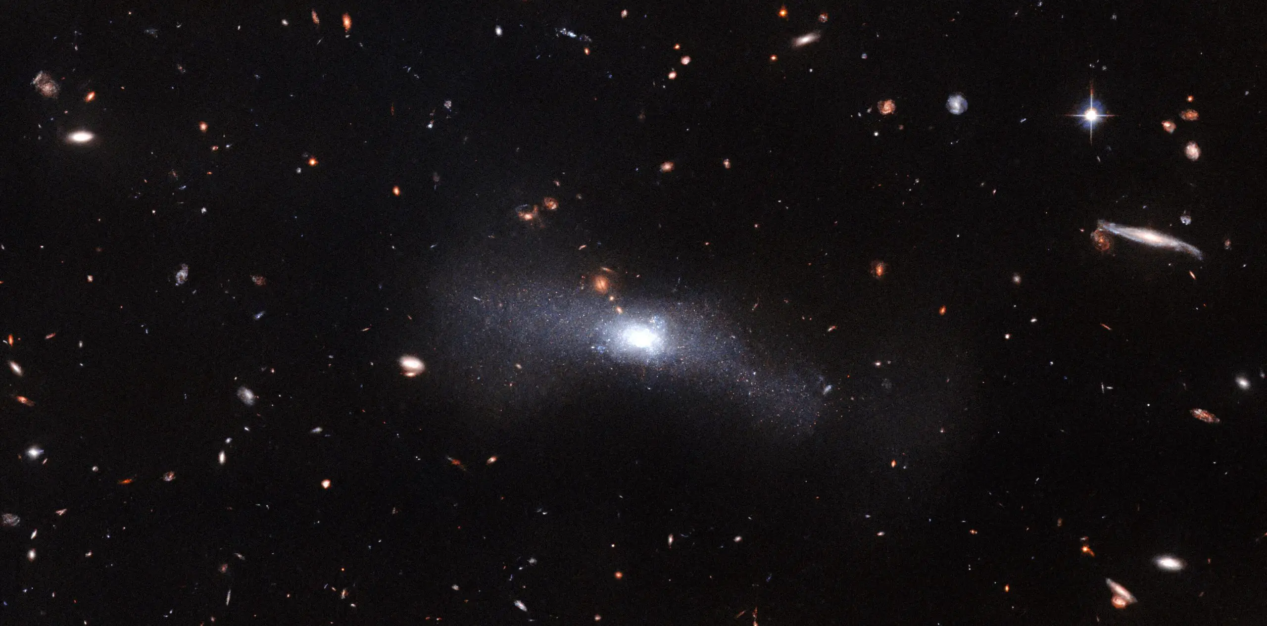 Galaxy-SDSS-J103512-07-461412-2-scaled.webp