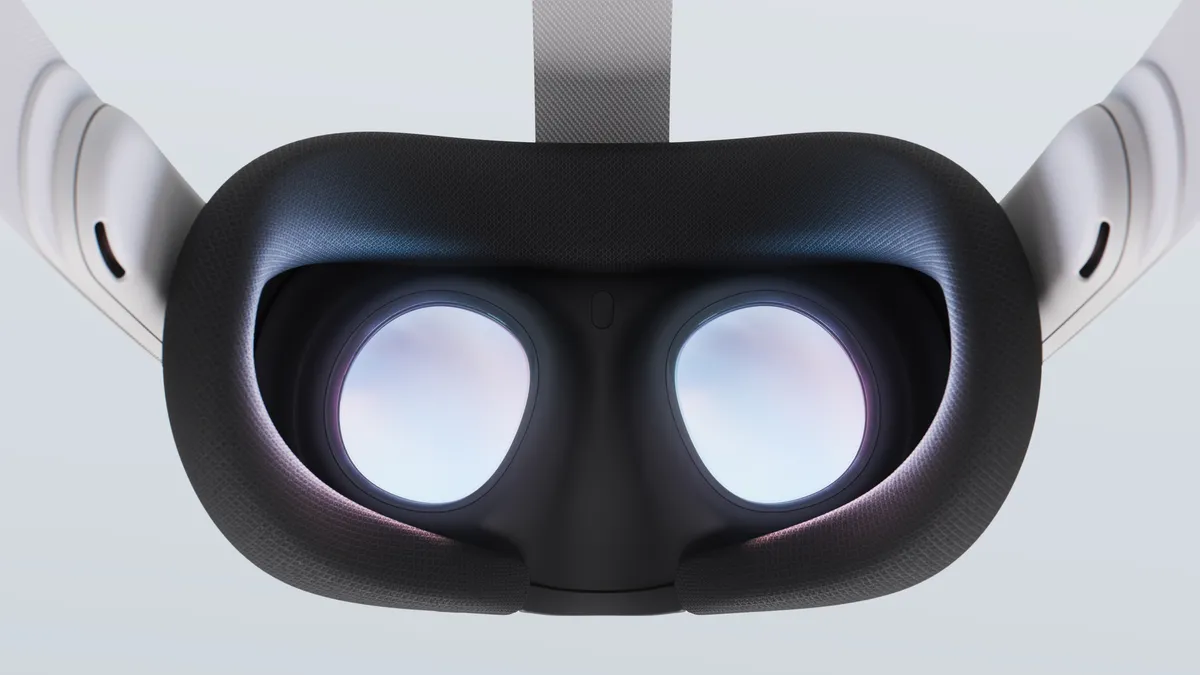 Headset_Lenses_3.webp