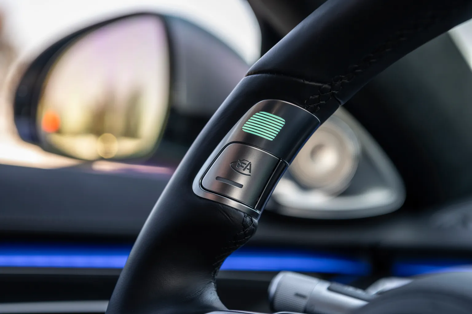 mercedes-drive-pilot-wheel.webp