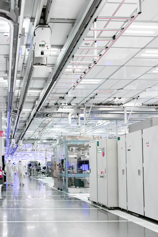 Intel-Ireland-Fab34-Photo-2.jpg
