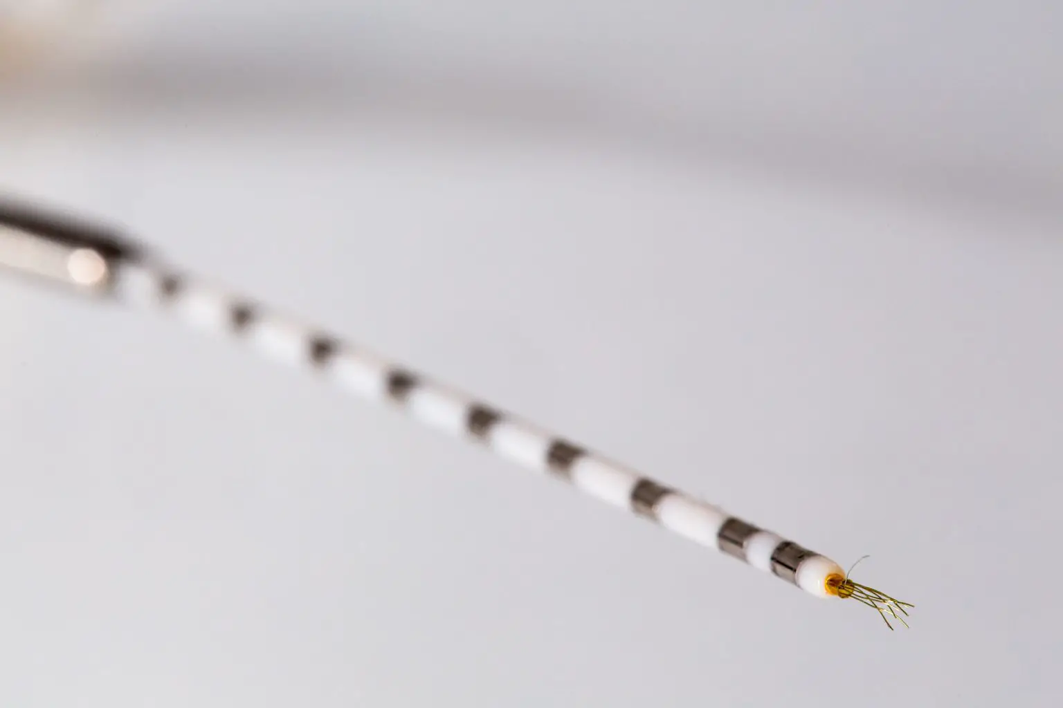 Ultrafine-Electrodes-Implanted-in-the-Temporal-Lobes-of-Epilepsy-Patients-1536x1024.webp