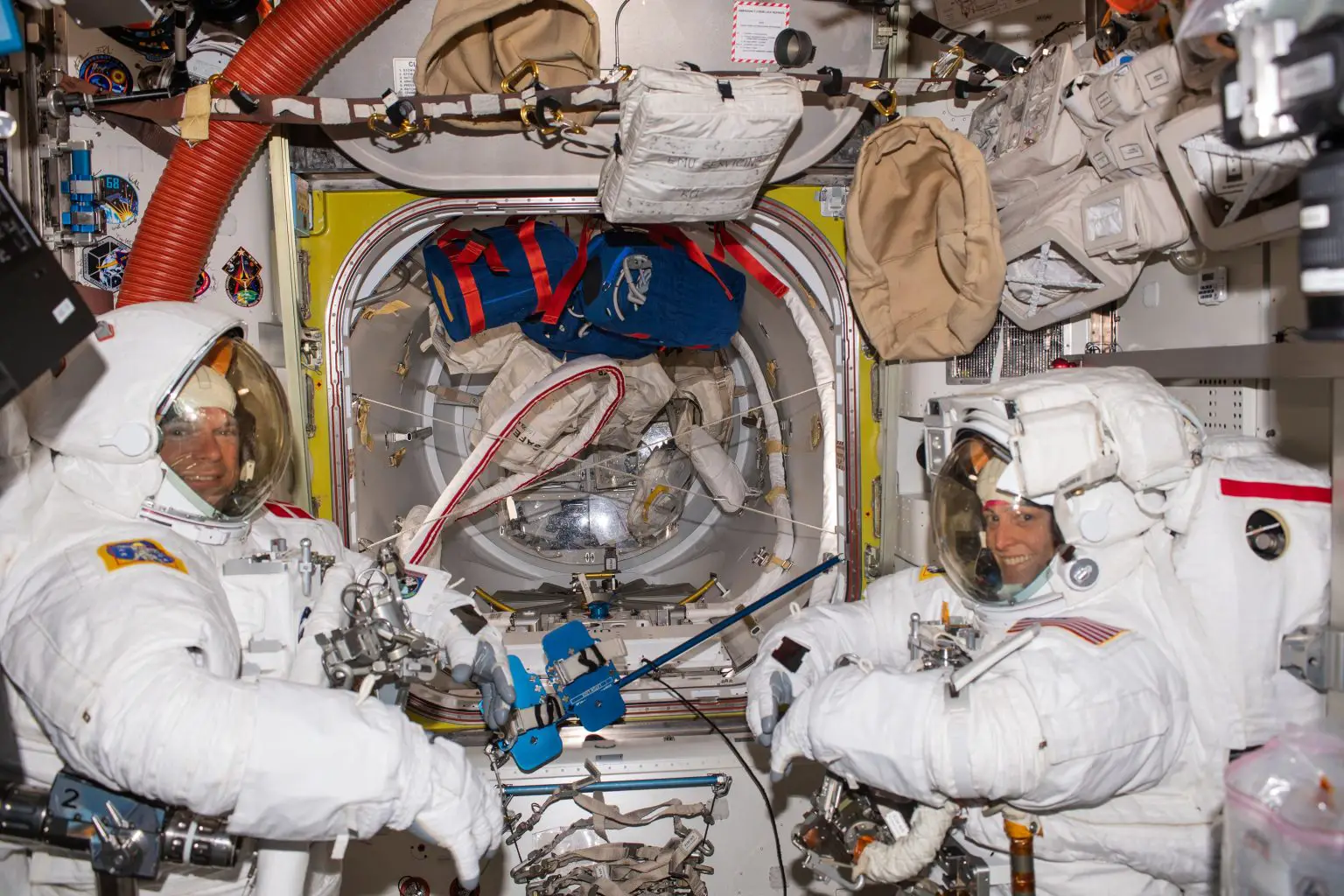 Astronauts-Andreas-Mogensen-and-Loral-OHara-Try-On-Their-Spacesuits-1536x1024.webp