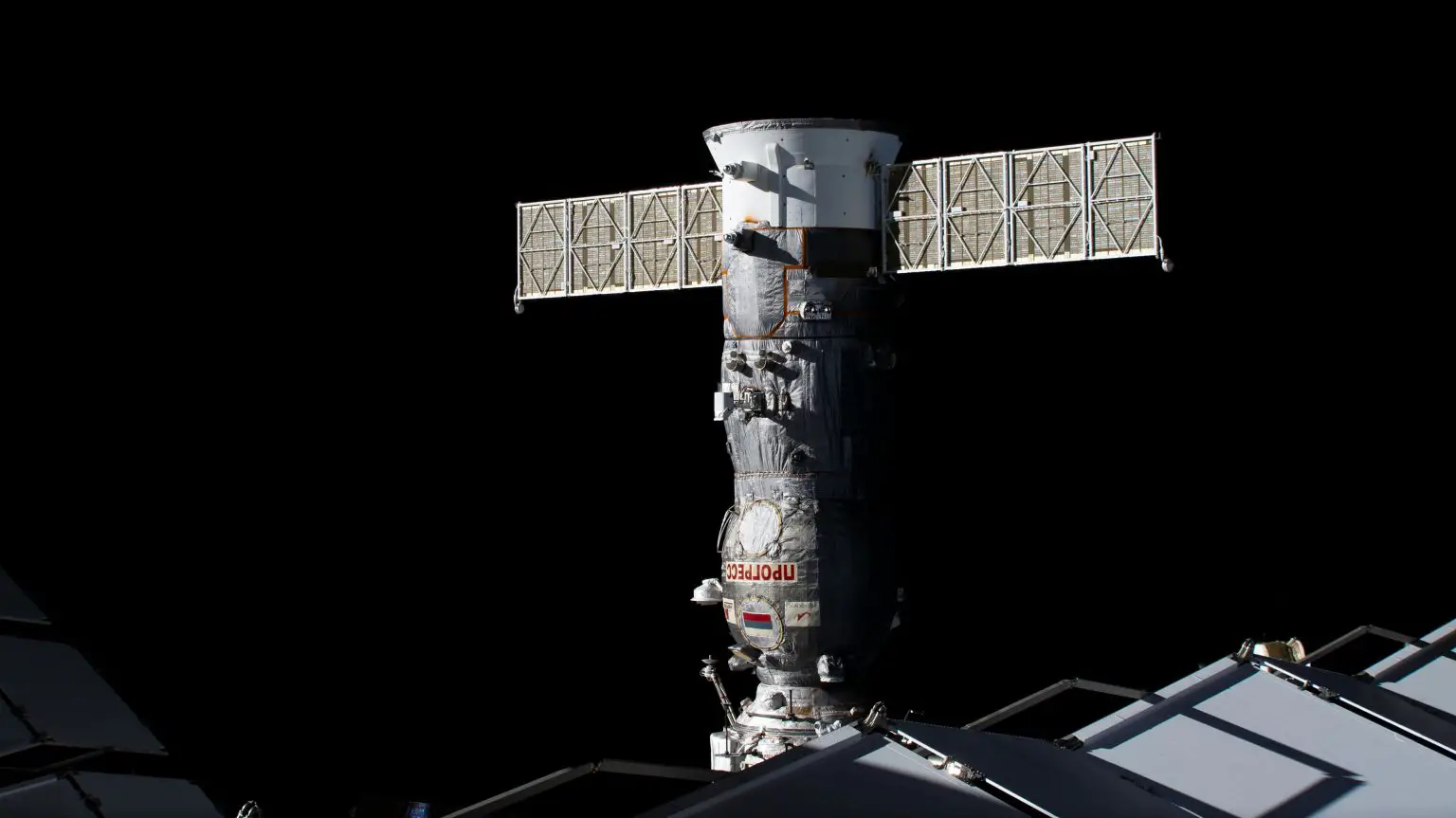 Roscosmos-Progress-84-Cargo-Craft-Docked-to-ISS-1536x863.webp