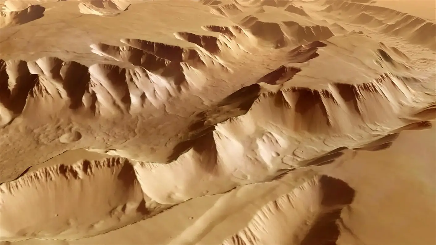 Mars-Labyrinth-of-Night.webp