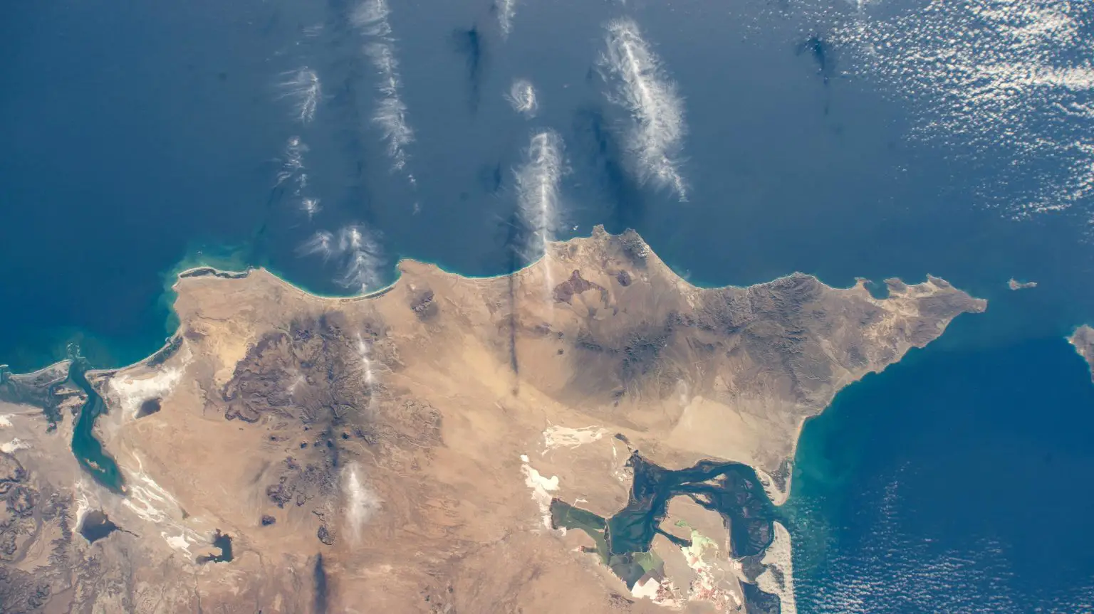 Baja-California-Sur-Pacific-Ocean-From-ISS-1536x863.webp