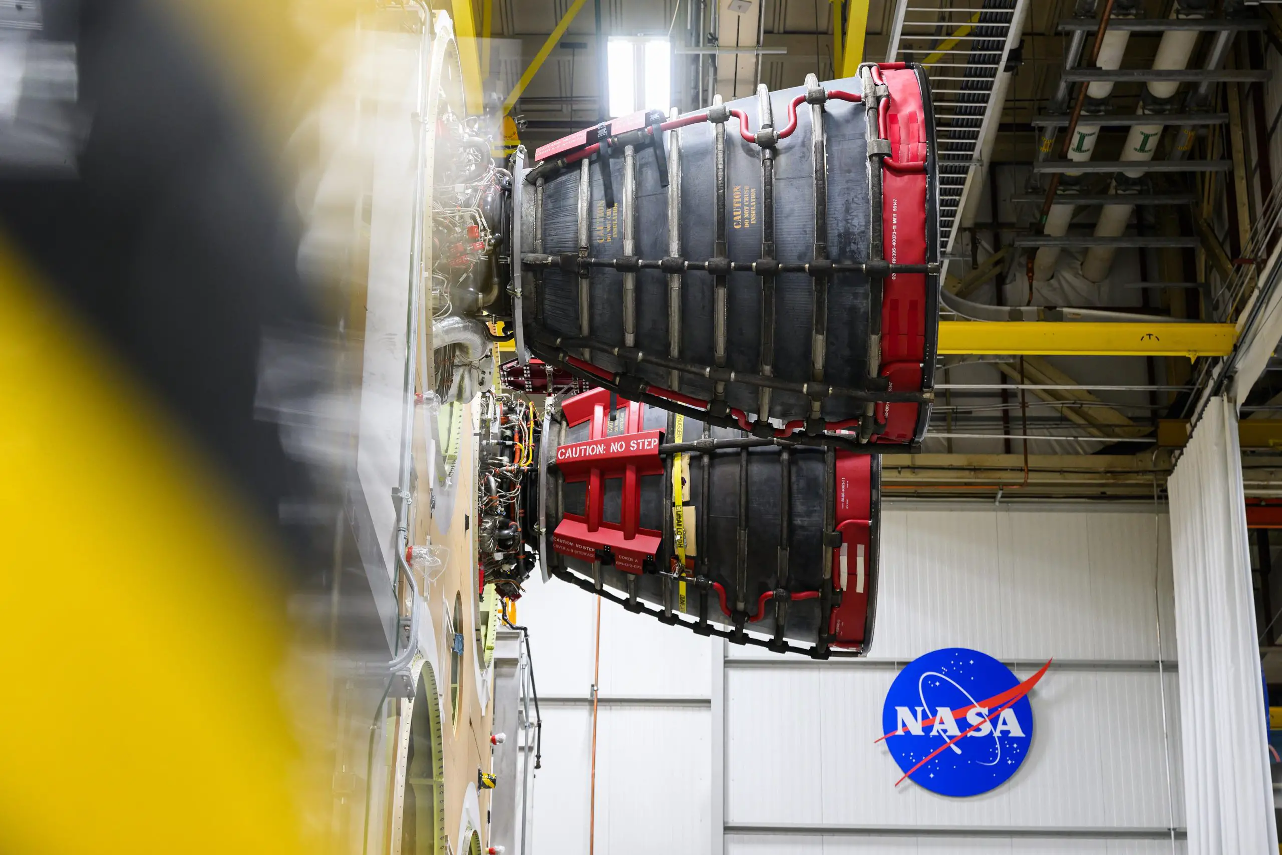 Engine-Installation-Underway-for-Artemis-II-Moon-Rocket-at-NASA-Michoud-scaled.webp