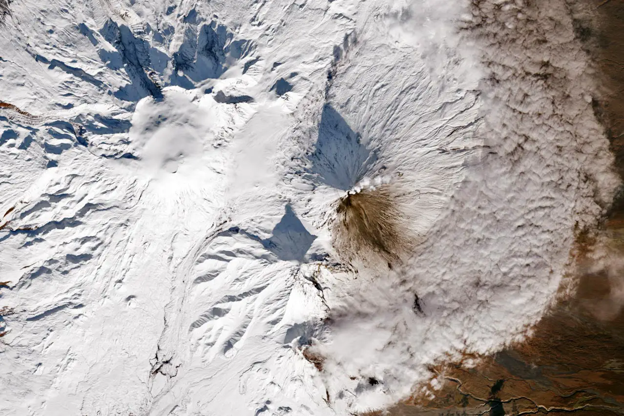 Klyuchevskoy-Stratovolcano.webp