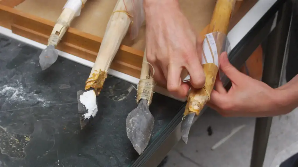Examples-of-Experimental-Thrusting-Spears-and-Javelins-Armed-With-Replicas-of-the-Archaeological-Flint-Points-2048x1152.webp
