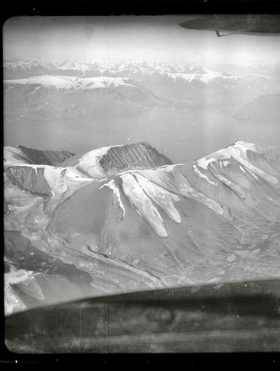 Aerial-Photo-of-Greenland.webp