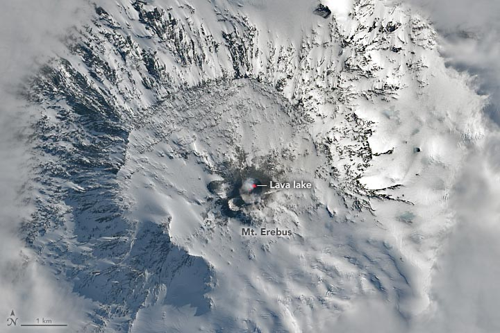 Mount-Erebus-Breaks-Through-Detail（JPEG 图像，720x480 像素）.jpg