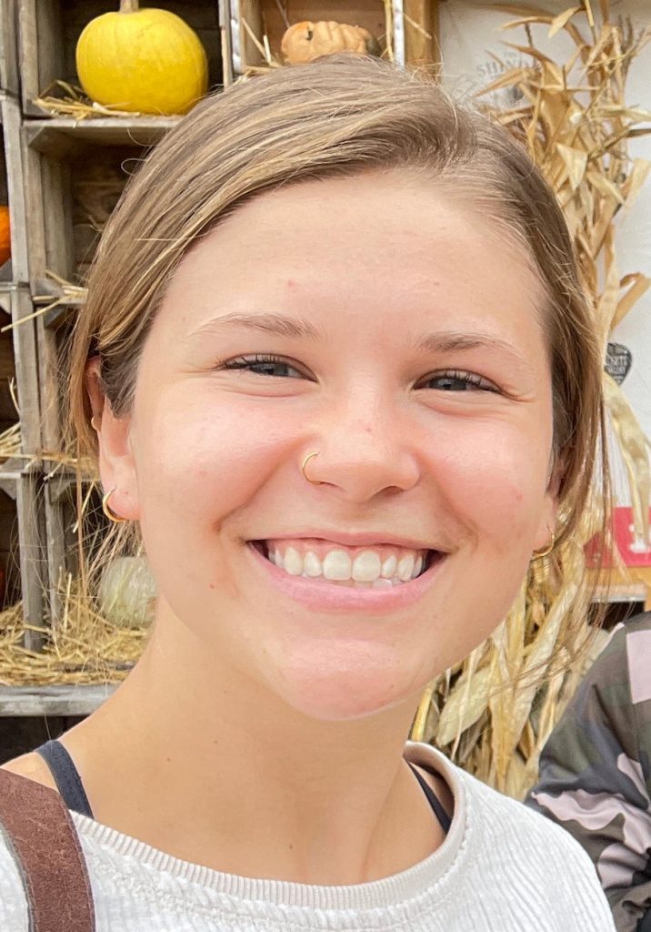 Emmalee-Cooke-716x1024.jpg