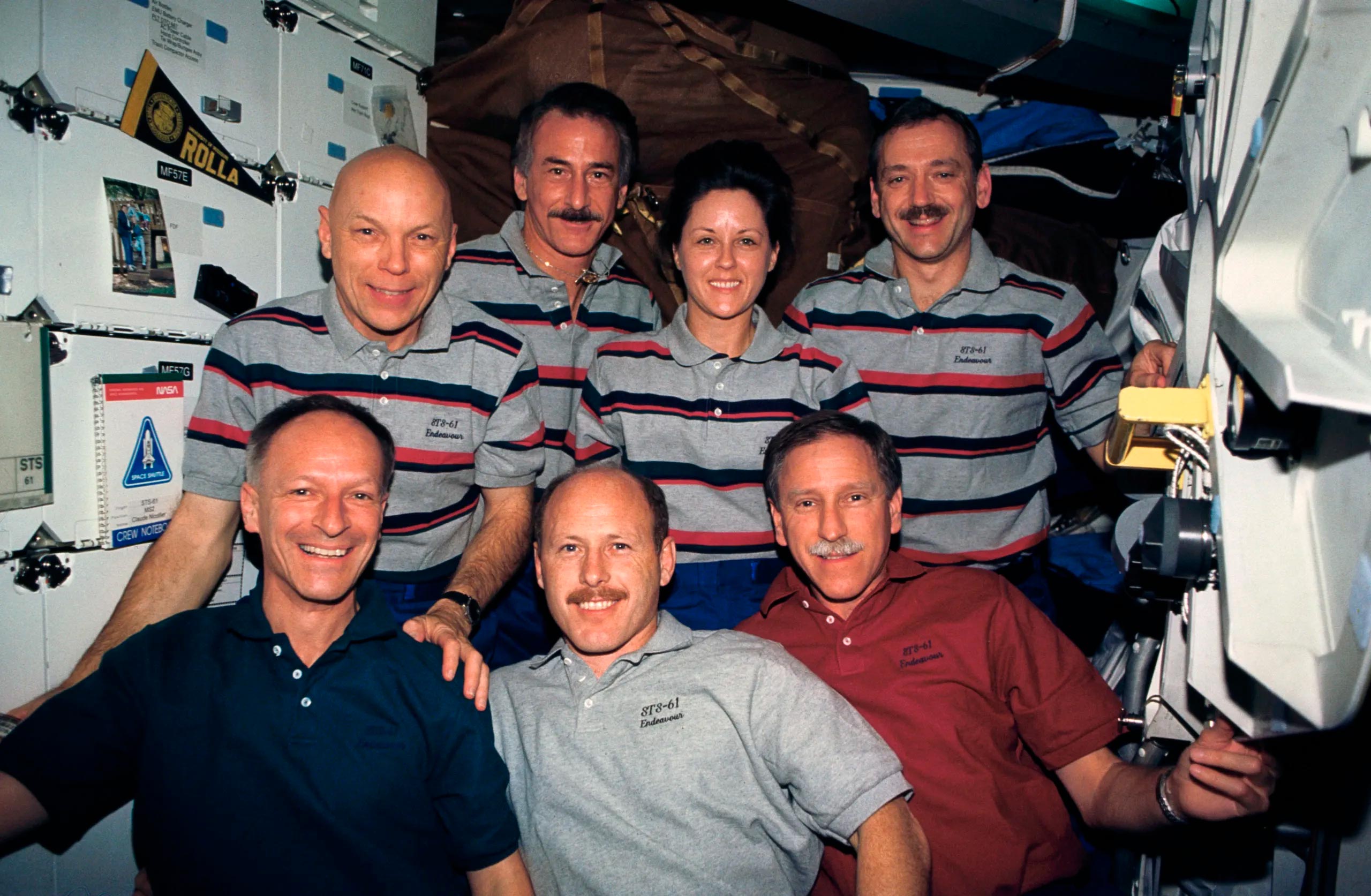 Servicing-Mission-1-Crew.jpg