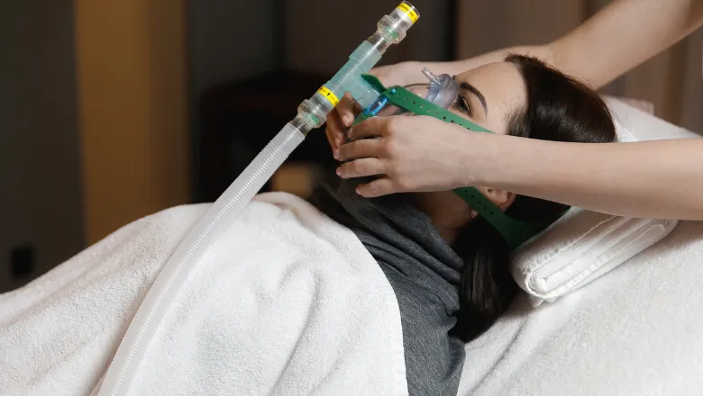 hypoxic-hyperoxic-training-medical-spa-oxygen-mask.x27071449.webp