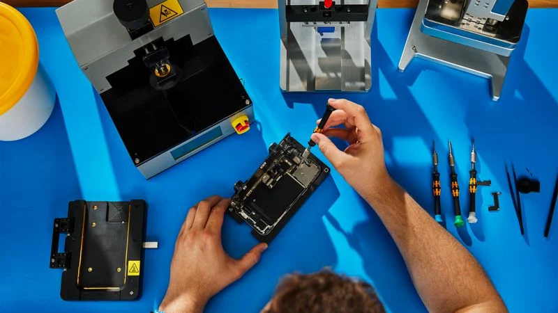 Apple-Self-Service-Repair-Program-iPhone.webp