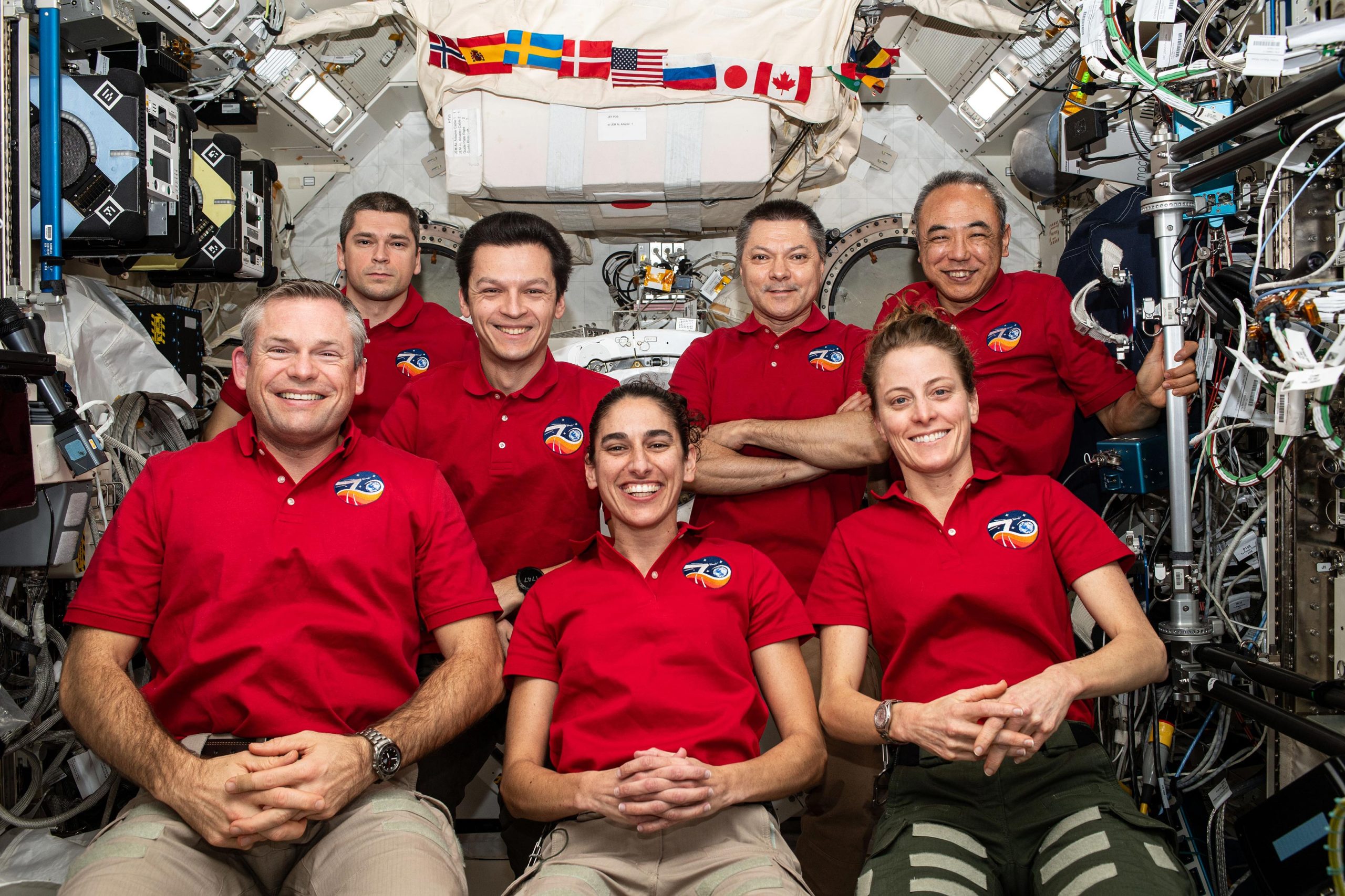 Expedition-70-ISS-Crew-Poses-for-Portrait-scaled.jpg