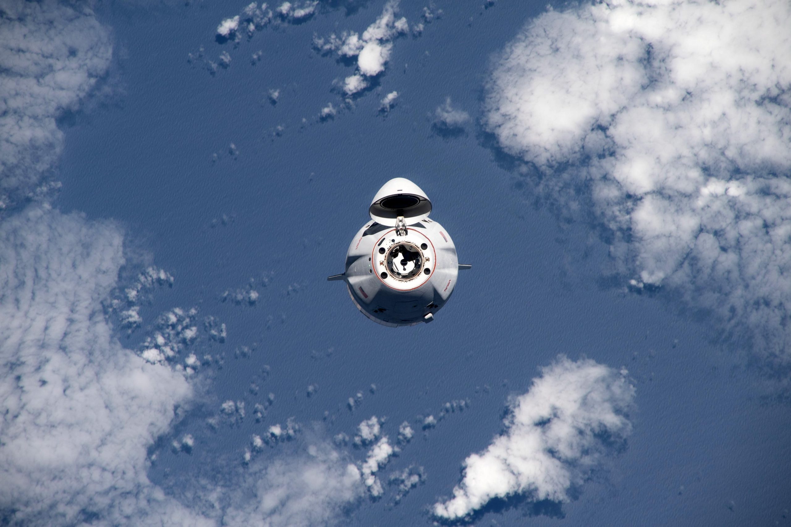 SpaceX-Dragon-Cargo-Craft-Approaches-Space-Station-November-2022-scaled.jpg