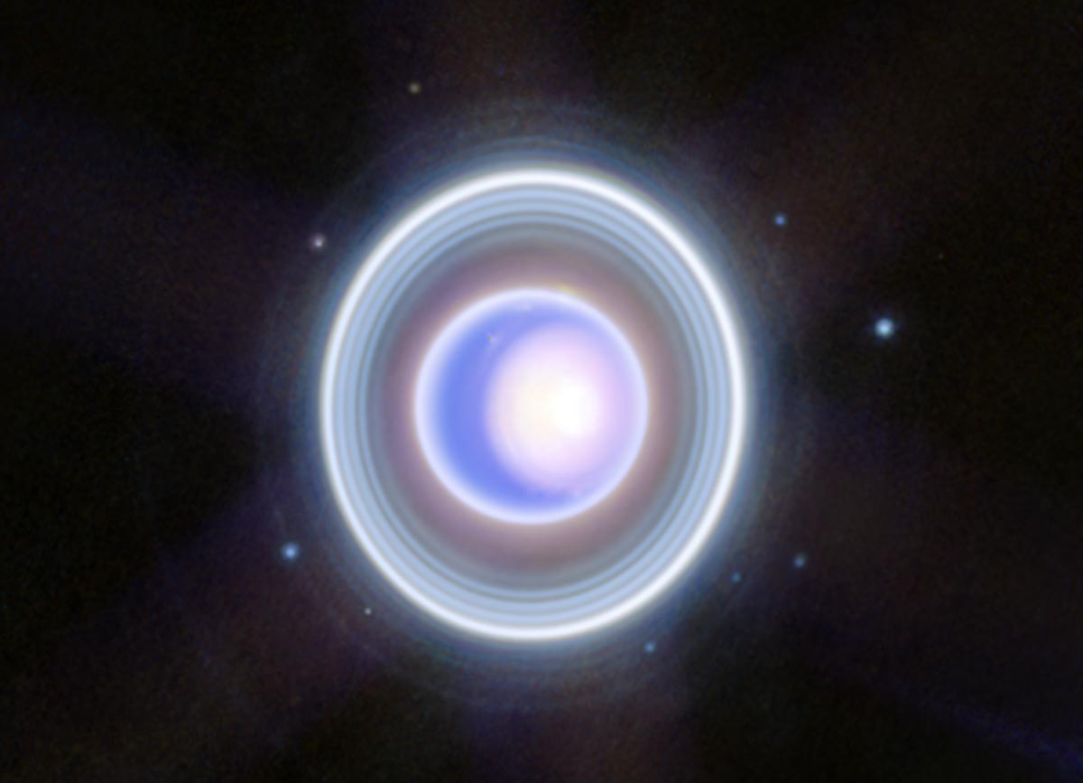 Uranus-Close-up-Webb-NIRCam-image.jpg