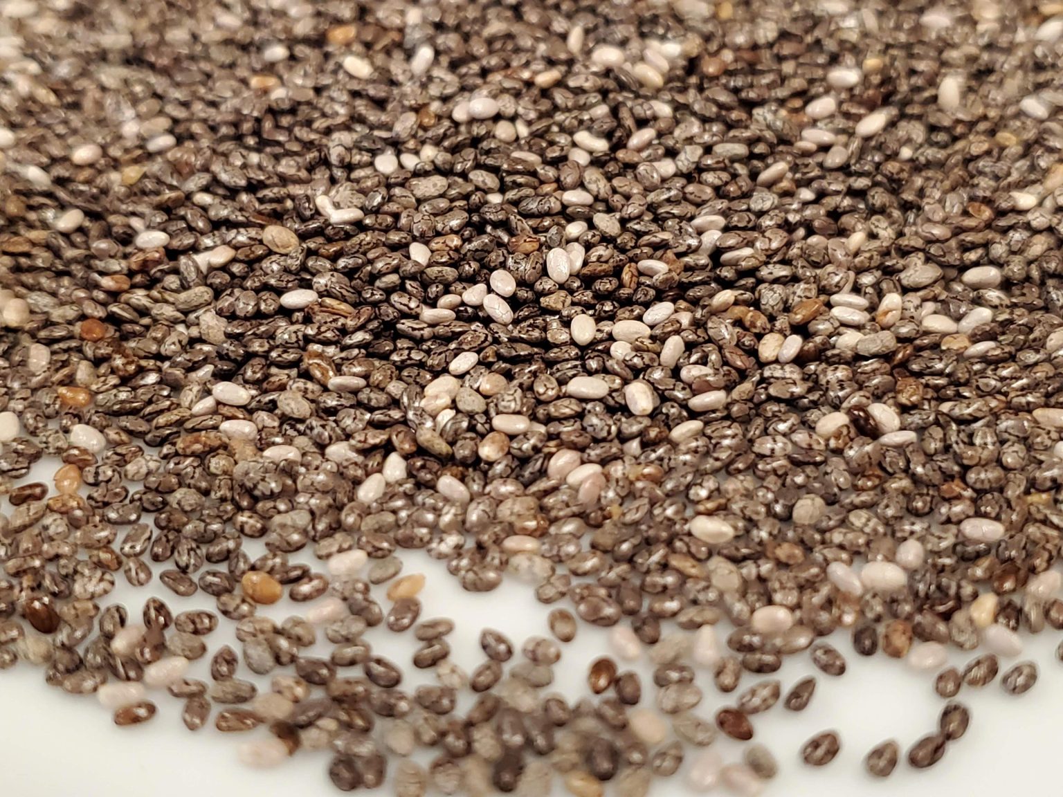 Chia-Seeds-1-1536x1152.jpg