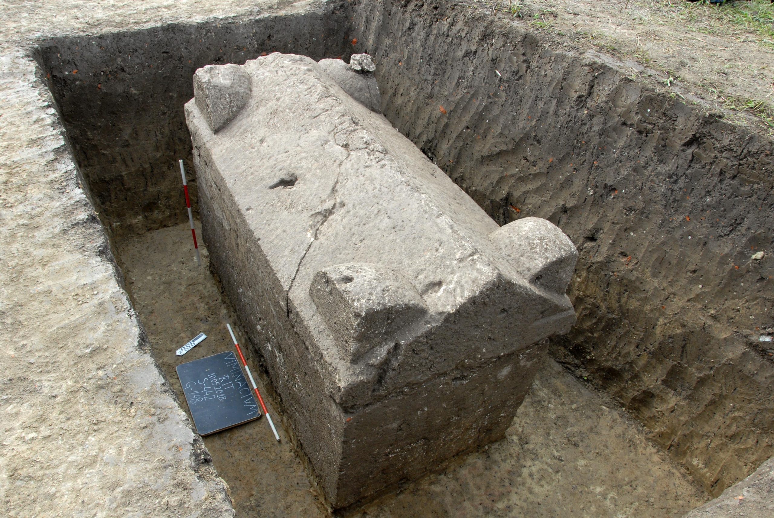 Rich-Sarcophagus-Viminacium-scaled.jpg