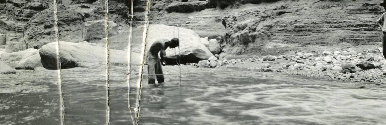 Eugene-Clyde-La-Rue-Collects-Stream-Measurements-From-Havasu-Creek.jpg