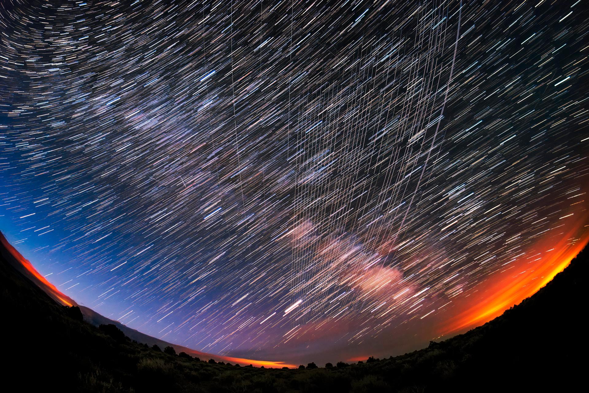 Starlink-Satellites-Pass-Over-Carson-National-Forest.jpg