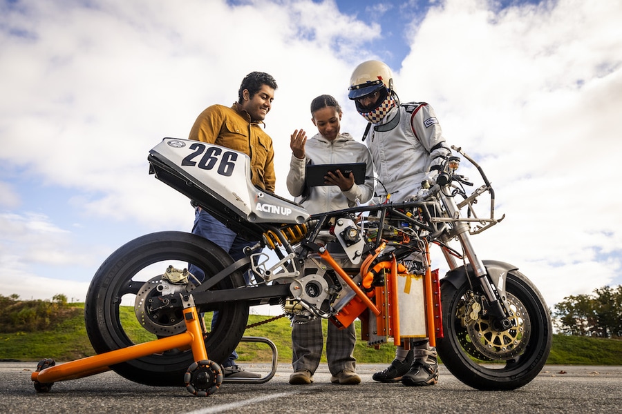 hydrogen-motorcycle.jpeg