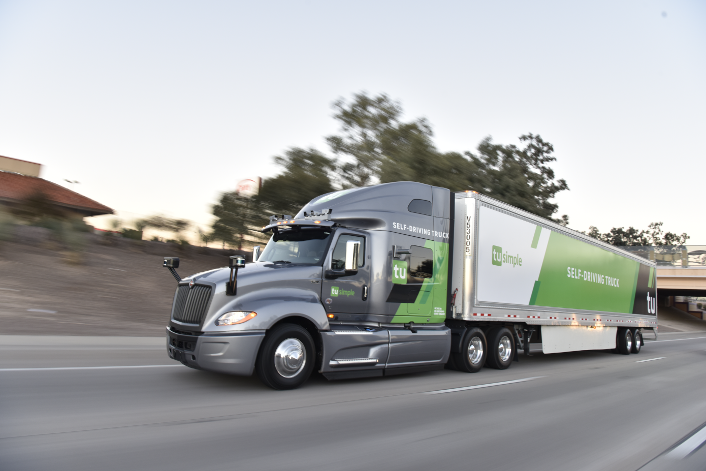 tusimple-truck-close-up.webp