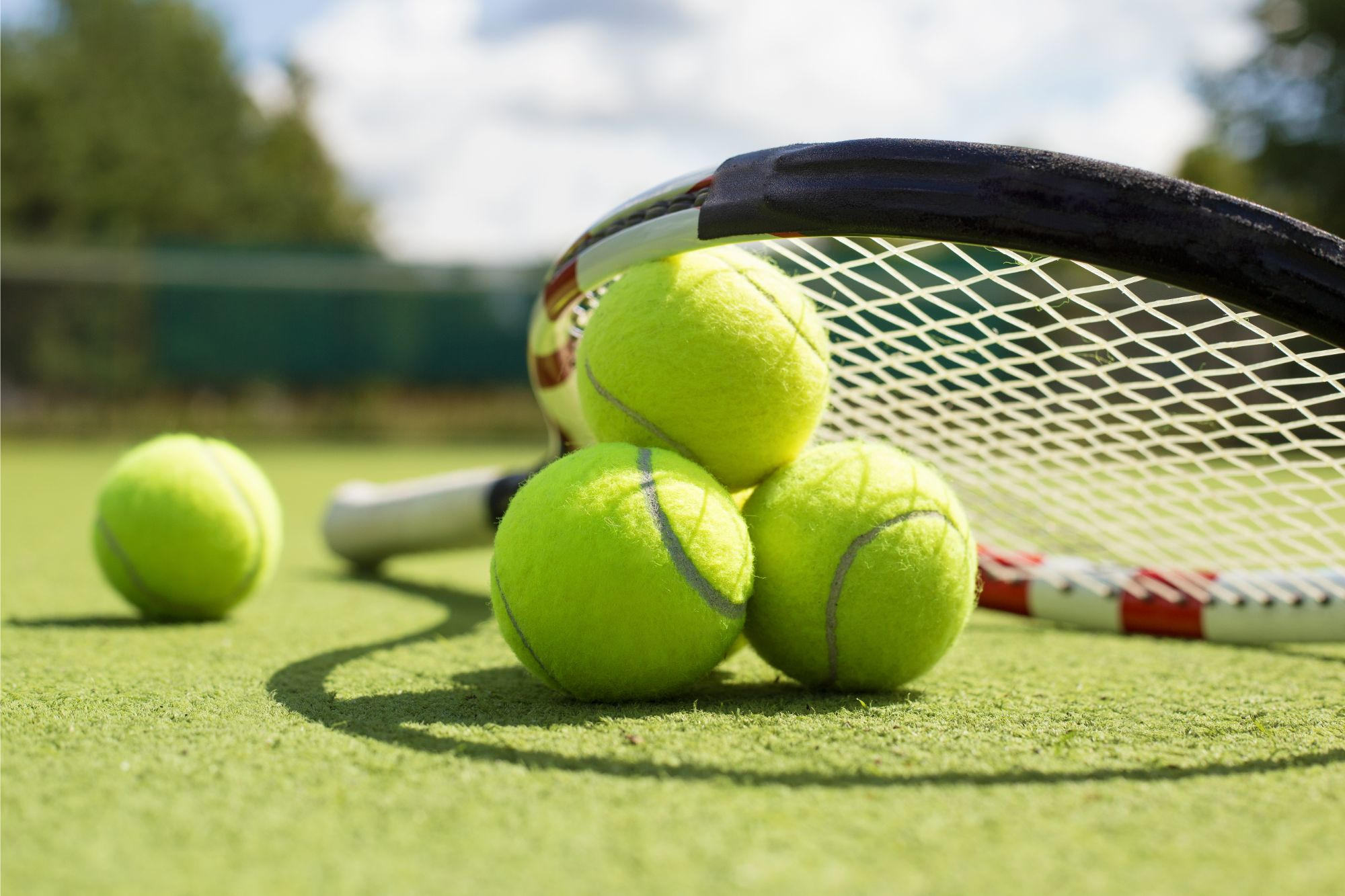 Tennis-Racket-Balls.jpg