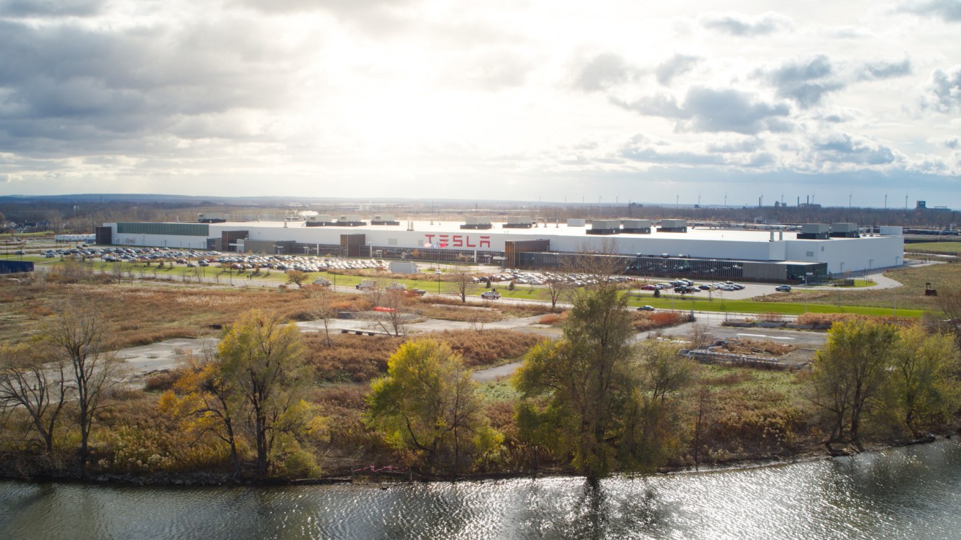 2_GigafactoryNewYork_01.jpg