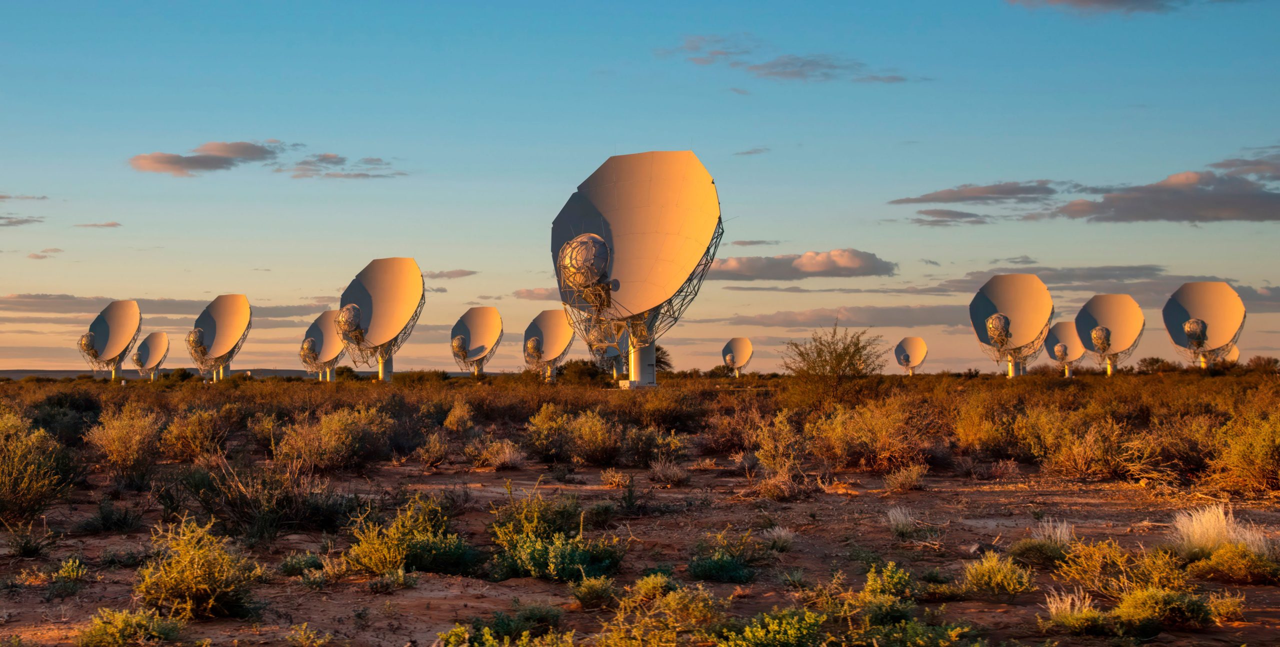 MeerKAT-Radio-Telescope-scaled.jpg