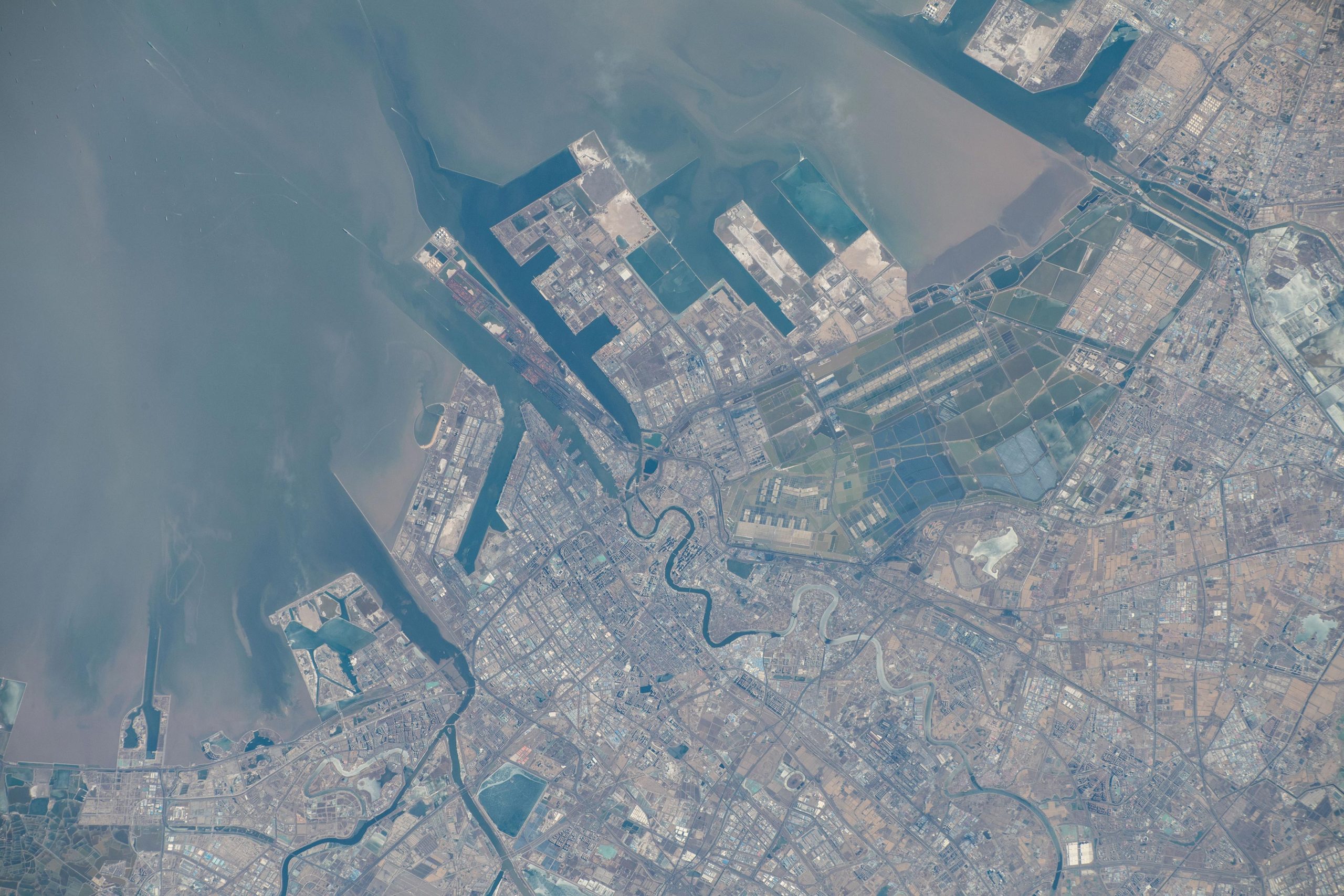 Port-of-Tianjin-China-Bohai-Sea-From-Space-scaled.jpg