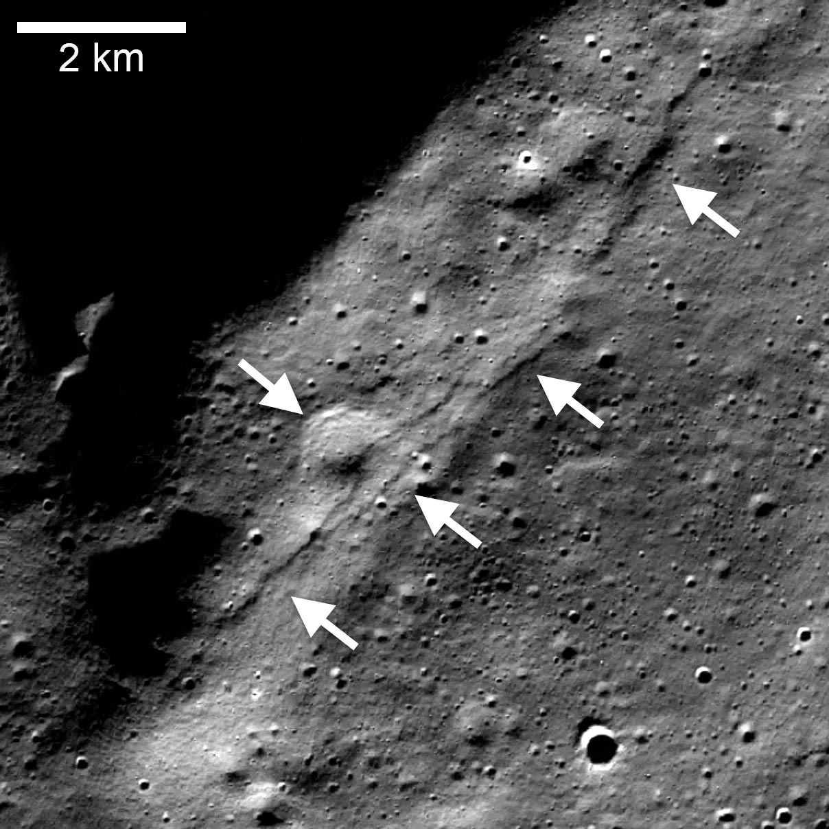 Wiechert-Cluster-of-Lobate-Scarps.jpg