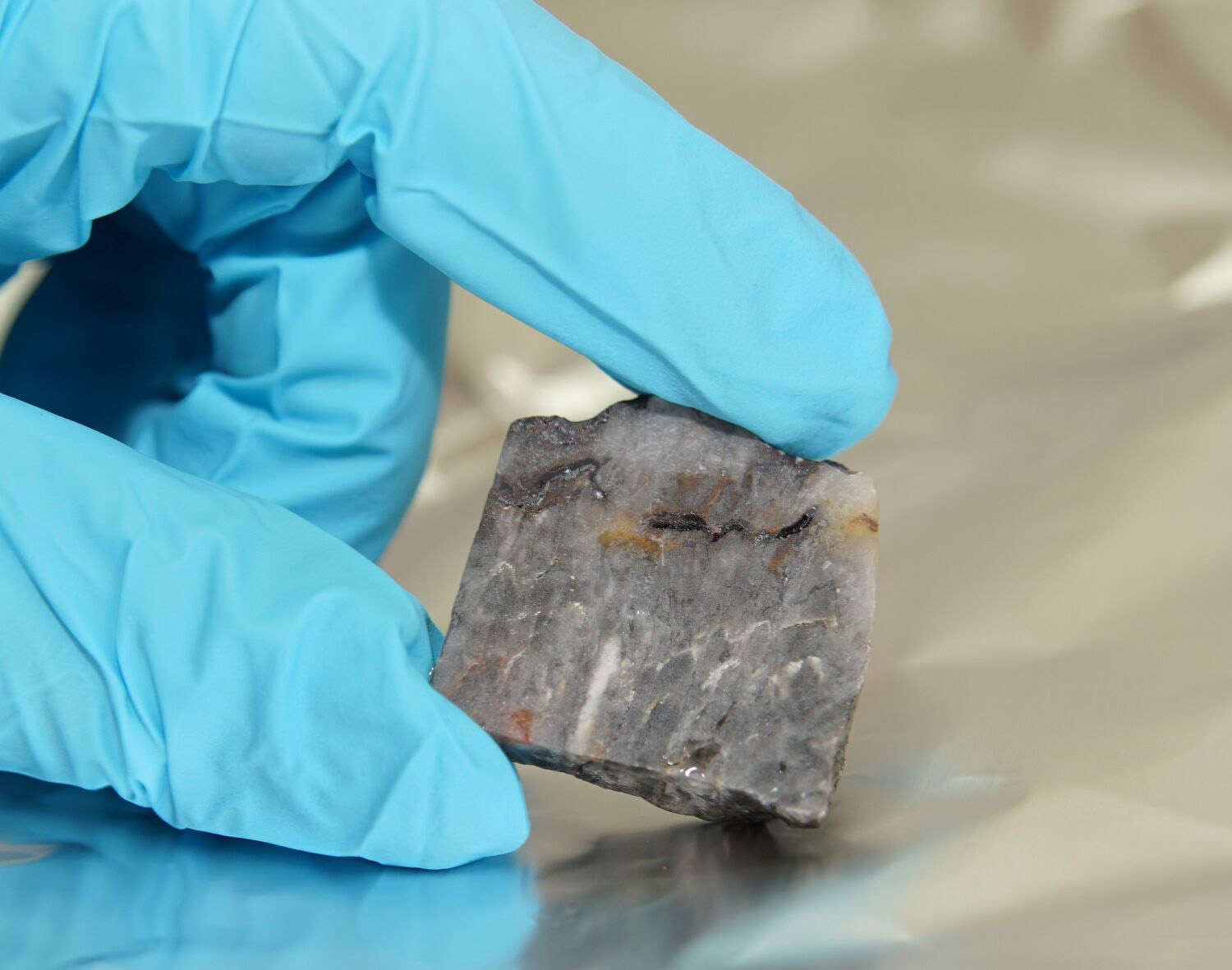 Rocks-Made-of-Barium-Sulphate.jpg