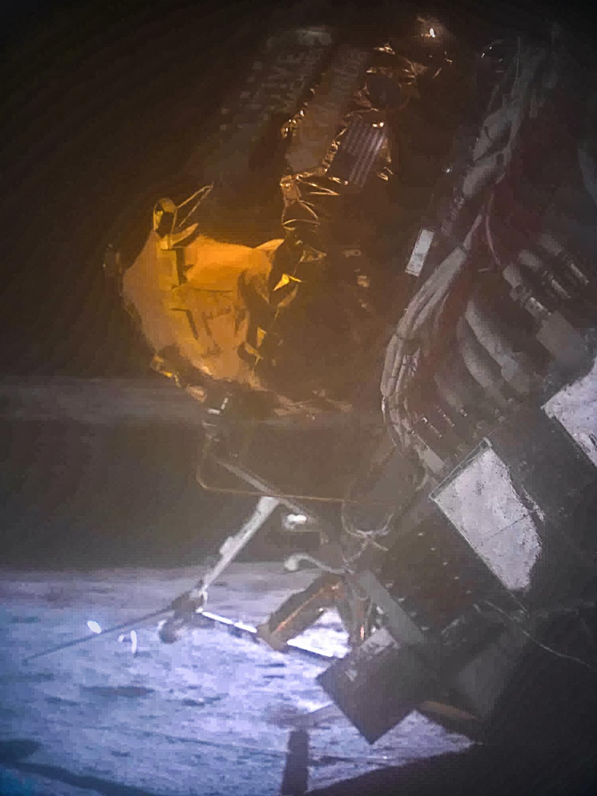 Intuitive-Machines-Odysseus-on-Moon.jpg