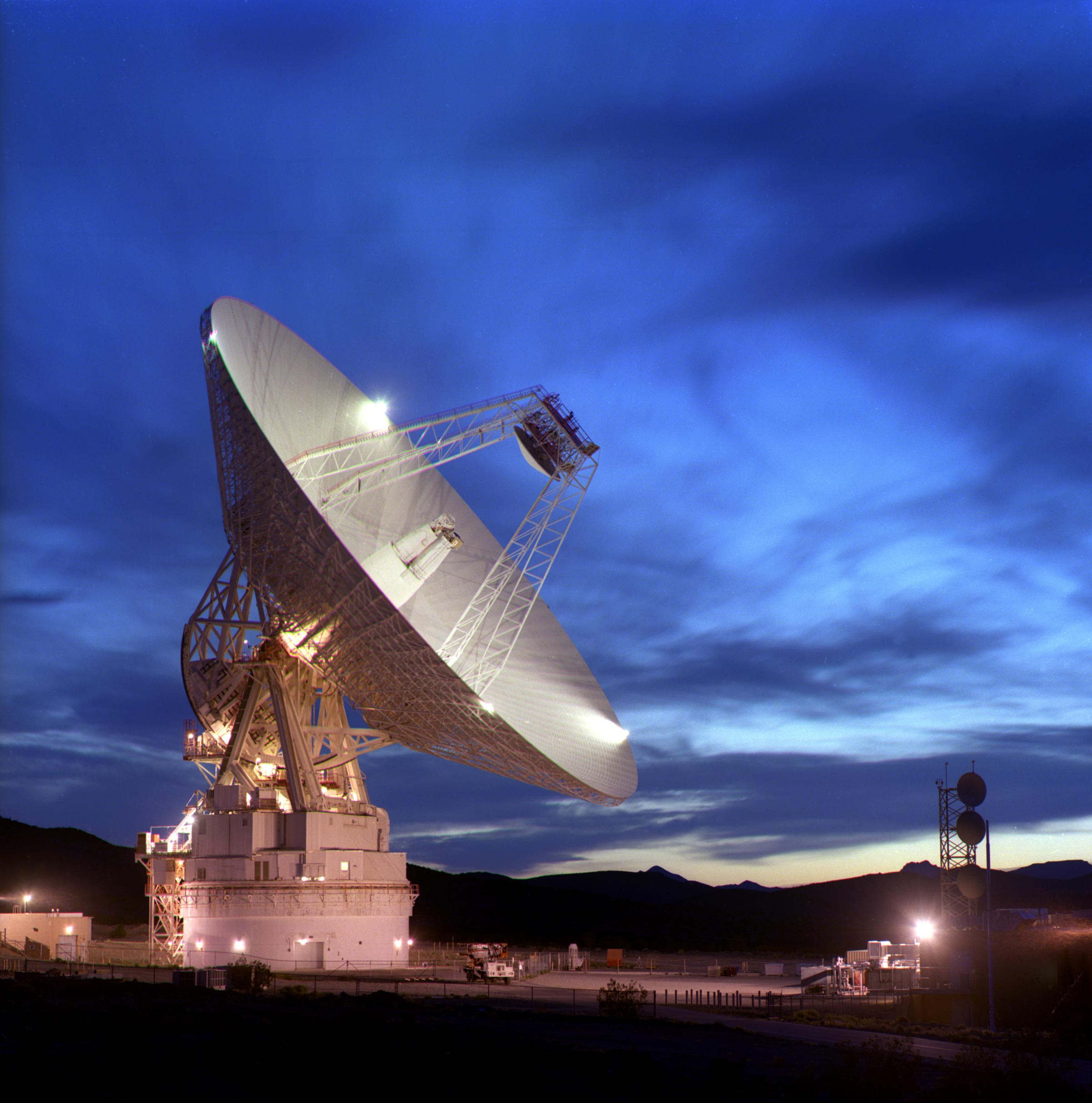 Solar-System-Radar-Group-DSS-14.jpg