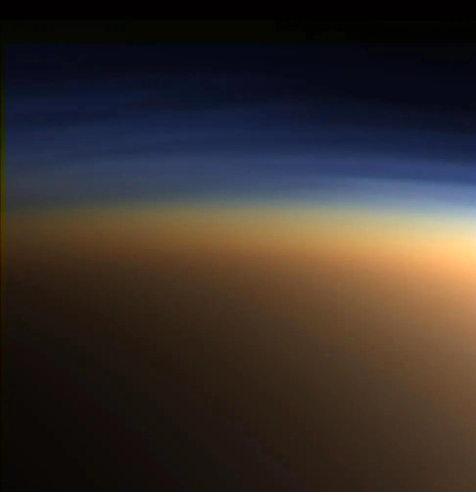 Titans-Atmosphere.jpg