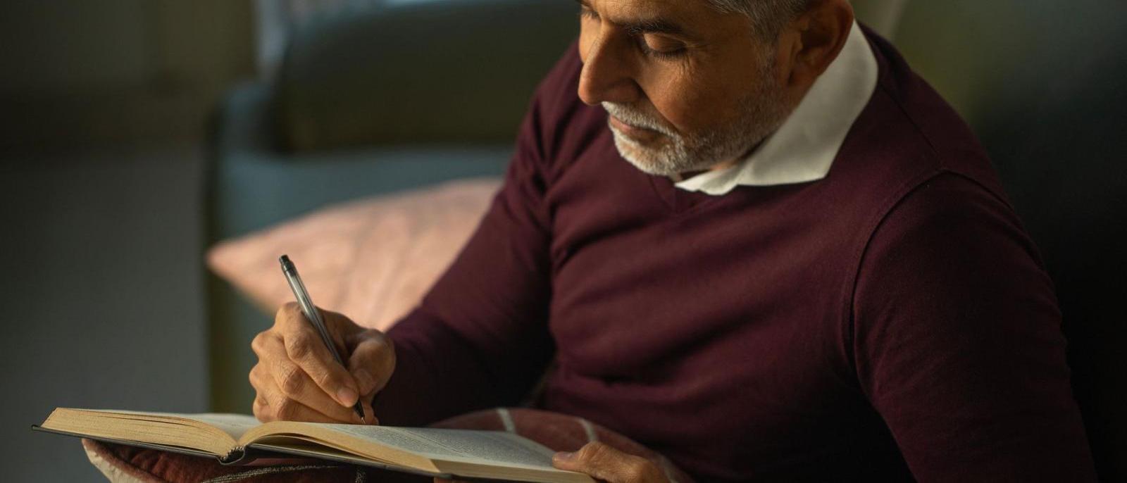 book-learning-aging-1952844591-16x9.jpg