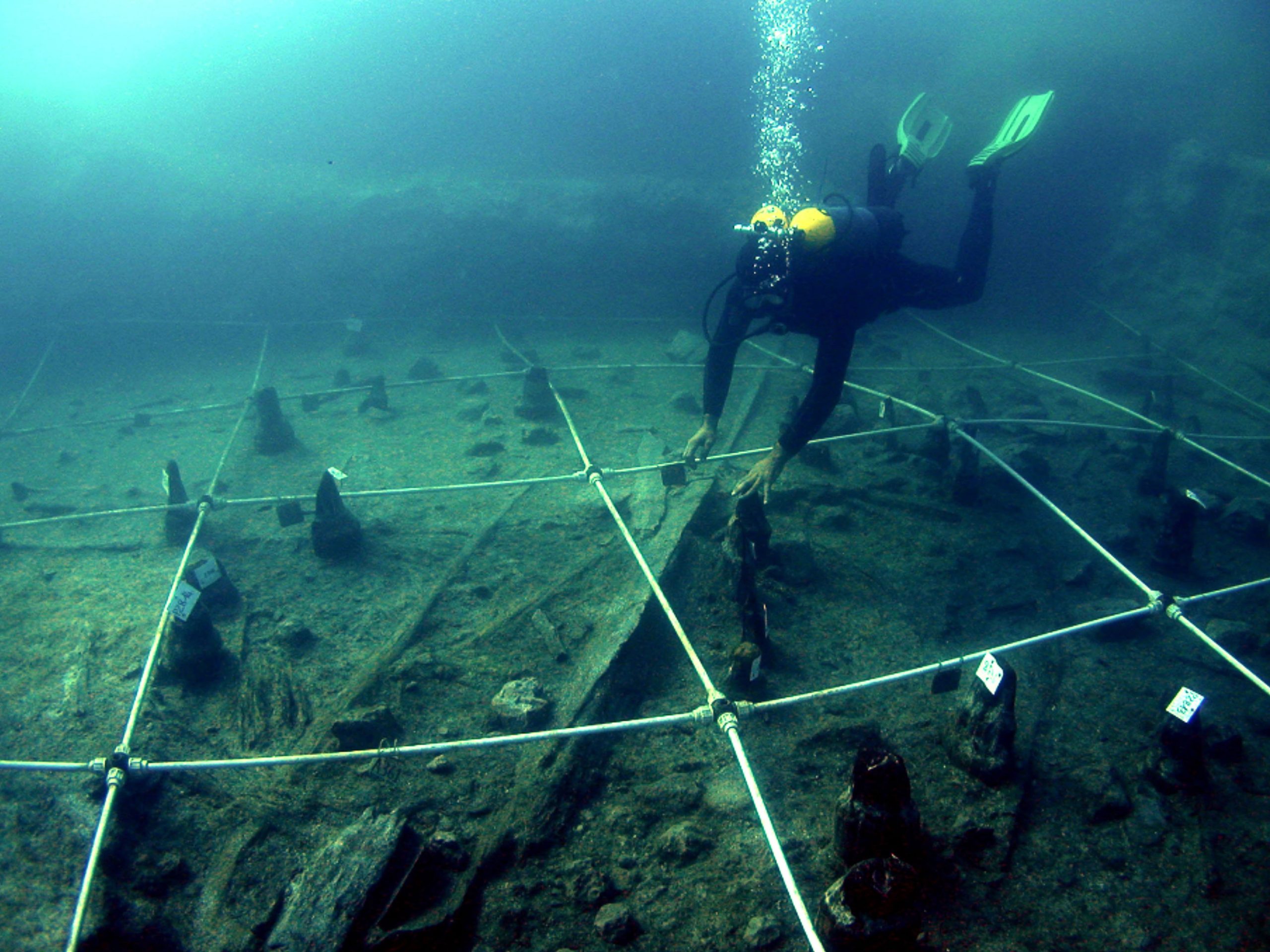 Excavation-of-Canoe-5-scaled.jpg