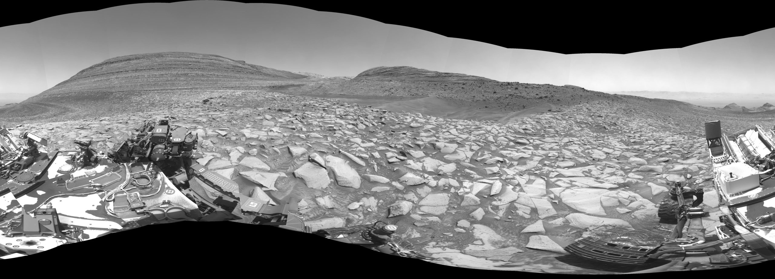 Curiosity-Arrives-at-Gediz-Vallis-Channel-scaled.jpg
