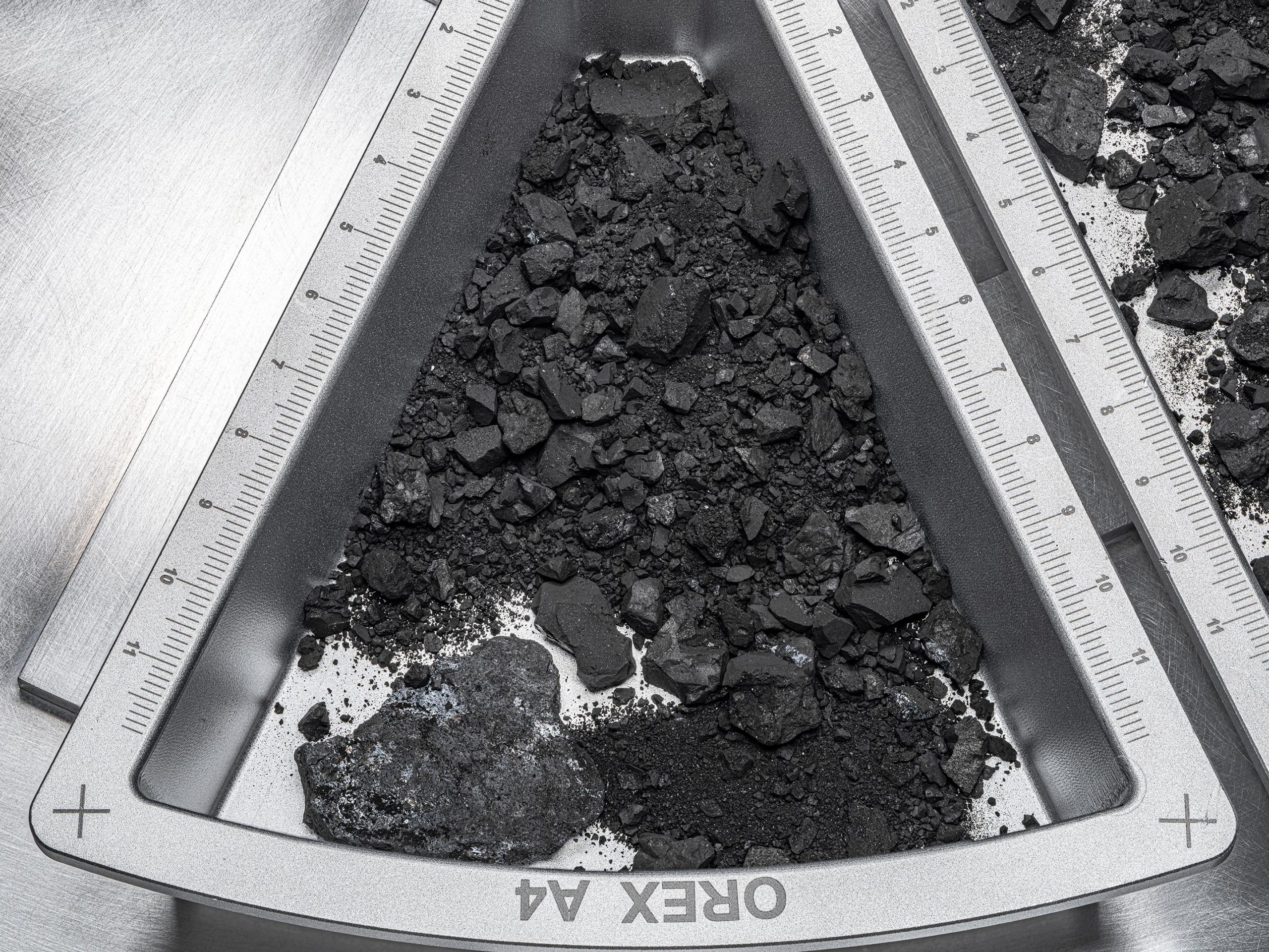 Rocks-and-Dust-From-Asteroid-Bennu-scaled.jpg