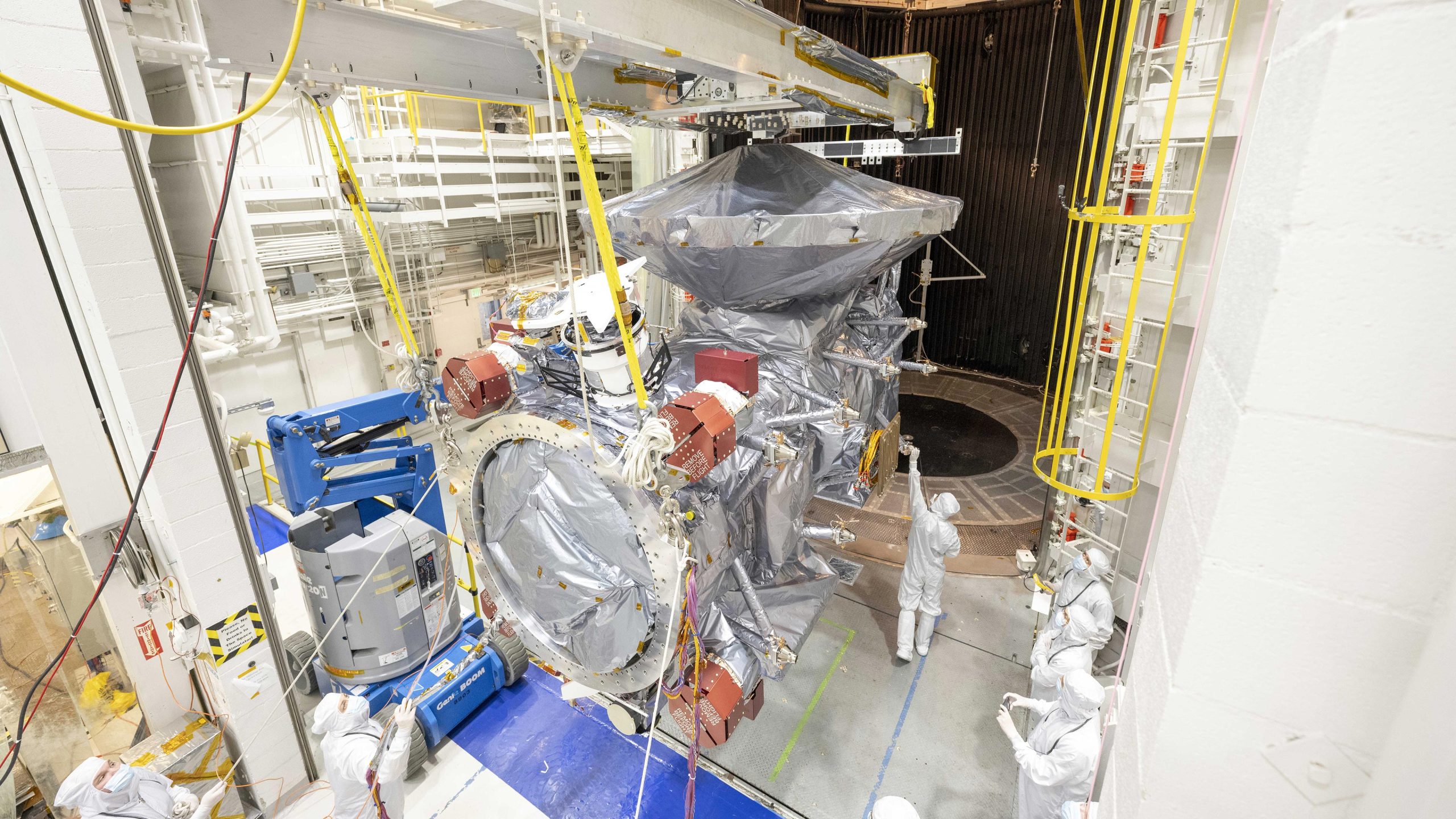 Europa-Clipper-Rolls-Into-Thermal-Vacuum-Testing-scaled.jpg