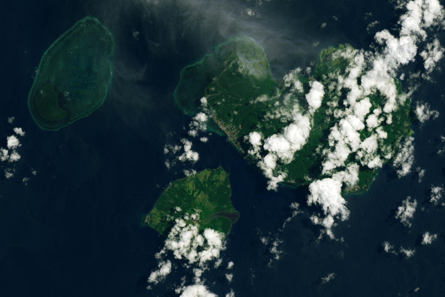 Ruang-Before-Eruption-April-2024.jpg