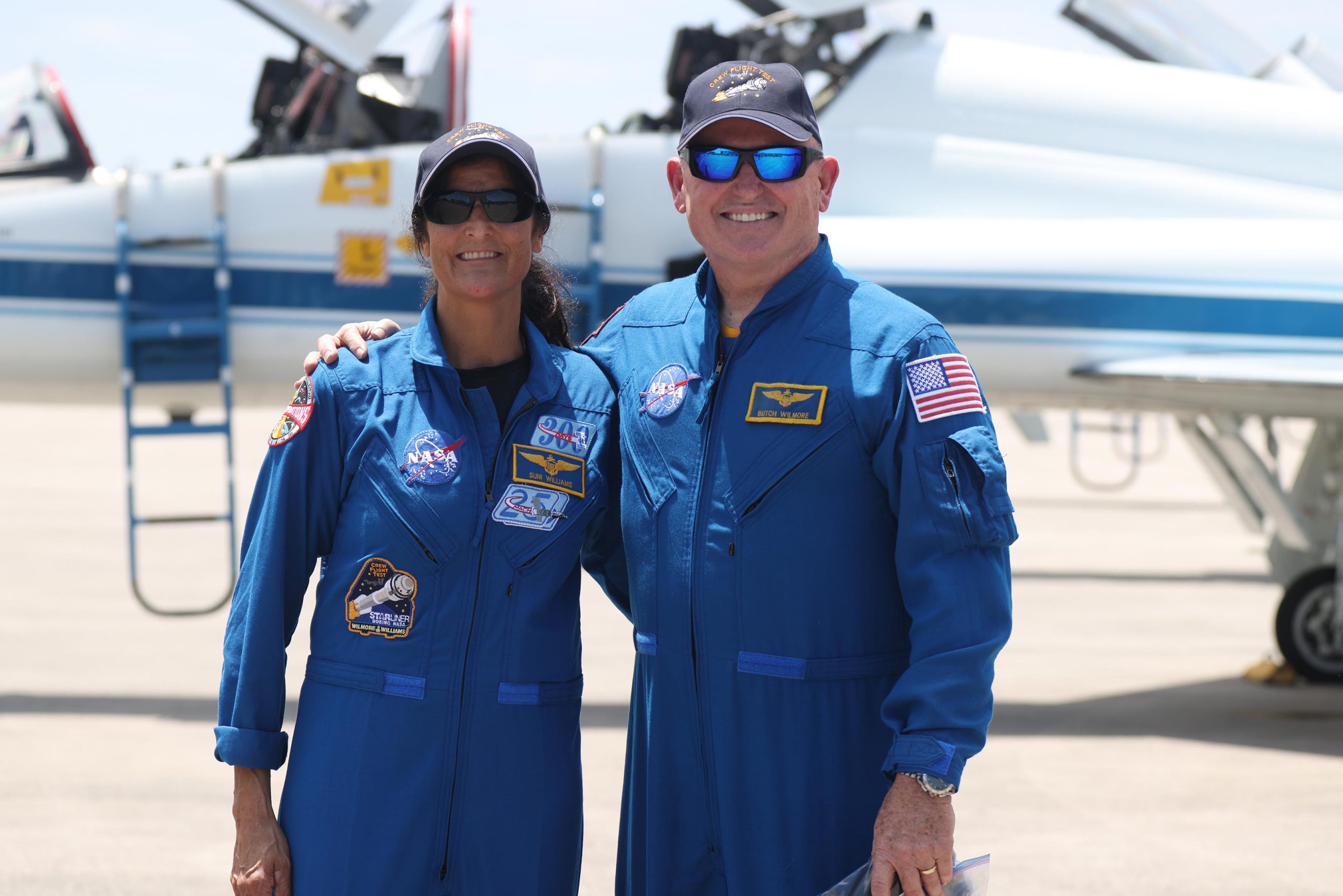 Suni-Williams-and-Butch-Wilmore-Pose-for-Photos-scaled.jpg